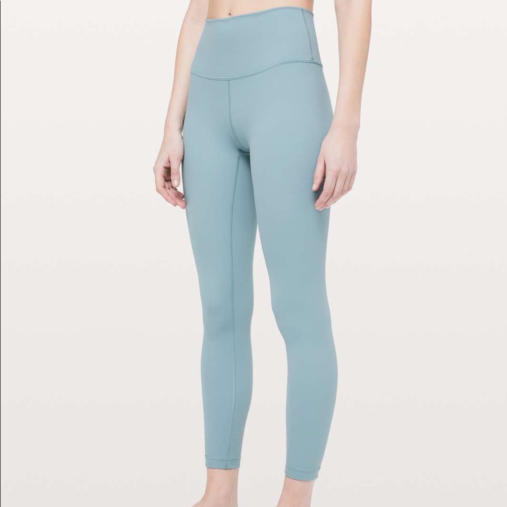 Baby Blue Lululemon Wunder Unders